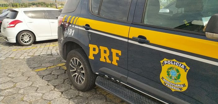 Prf Flagra Condutor Cnh Suspensa Na Dutra Em Resende A Voz Da Cidade