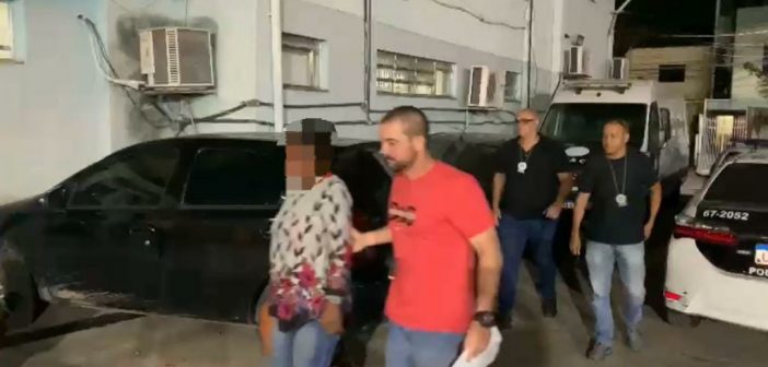 Mulher Presa Em Volta Redonda Suspeita De Matar O Marido Um Golpe