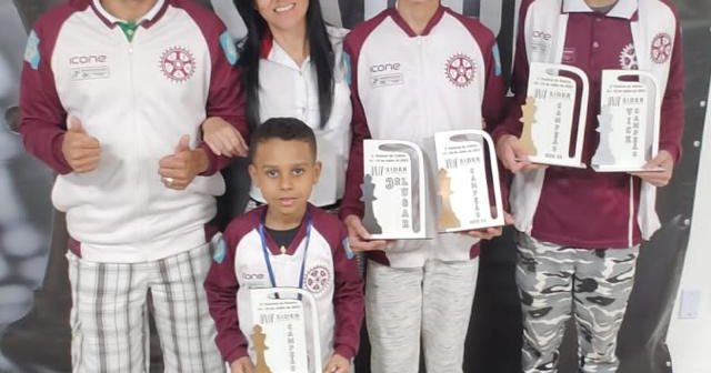 Atletas do Clube dos Funcionários conquistam Campeonato Nacional de Xadrez  - A Voz da Cidade