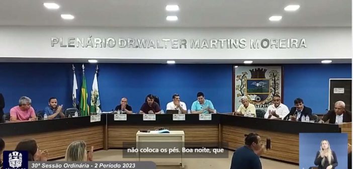 Câmara Municipal tem três novos vereadores em Itatiaia após Justiça determinar afastamento de titulares