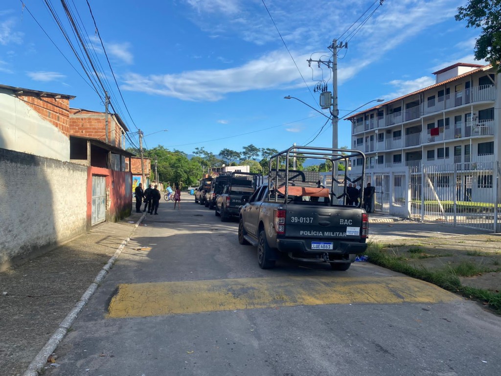 Polícia Militar Faz Operação Para Combater A Criminalidade Em Resende ...