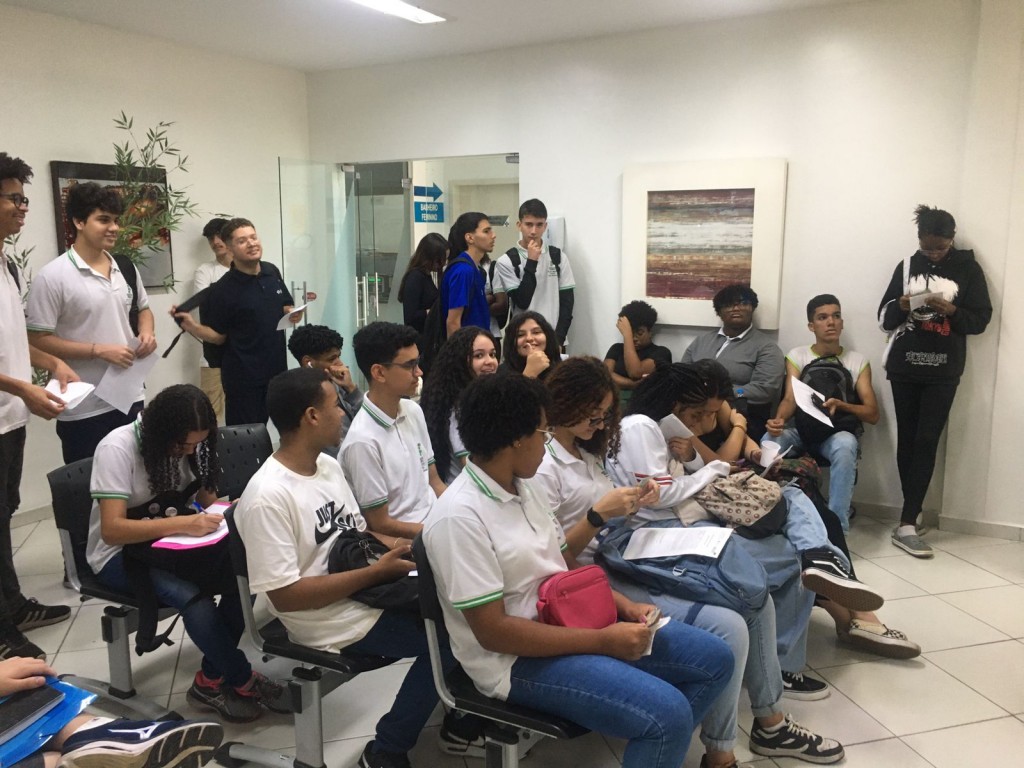 Campanhas ‘Estudante e Universitário Sangue Bom’ atraem doadores de sangue, em Volta Redonda-DIVULGAÇÃO-SECOM-PMVR