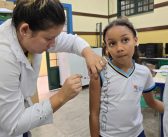 Dia D de vacinação contra a influenza imuniza alunos e profissionais da rede municipal de Barra Mansa   