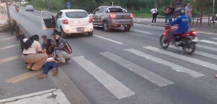 Adolescente é atropelada por carro em Volta Redonda