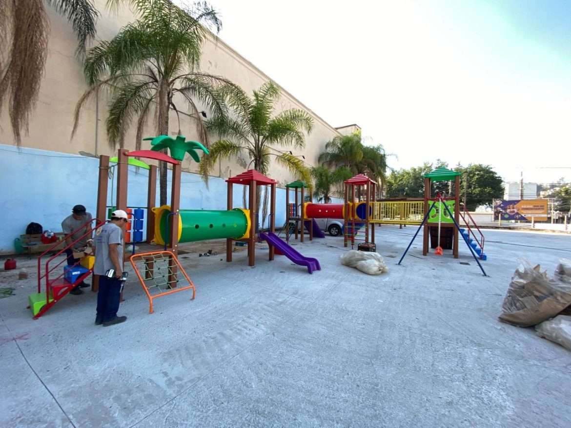 22 entram na fase final as obras na praça da liberdade, no centro paulo dimas