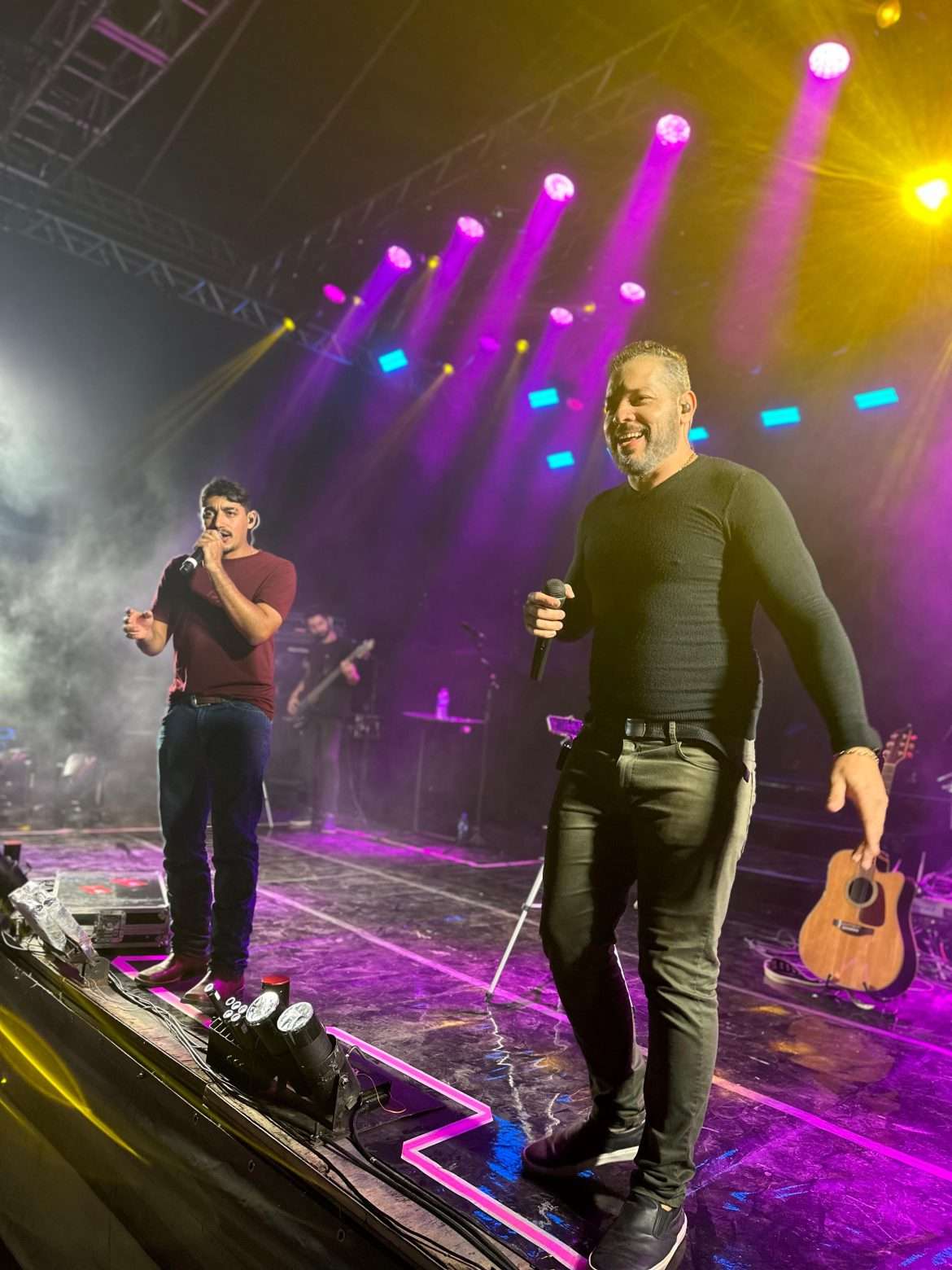 28 rodrigo gavi e airton reis preparam show especial para celebrar trajetórias musicais na região divulgação