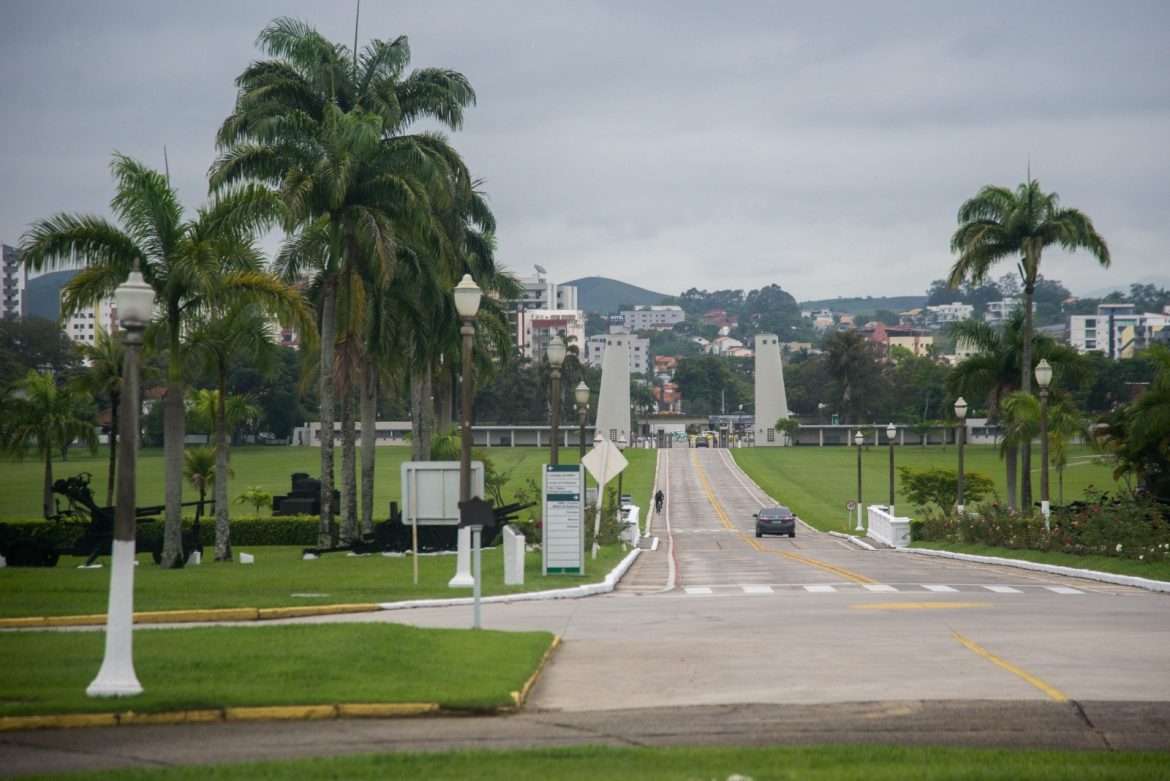 35.cf.res.cidades.aman comemora o dia do soldado.arquivo vc (3)