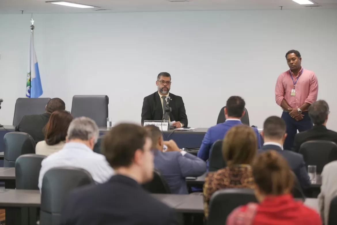 e40044aa f065 46f5 945e 0de2ea44c2d5