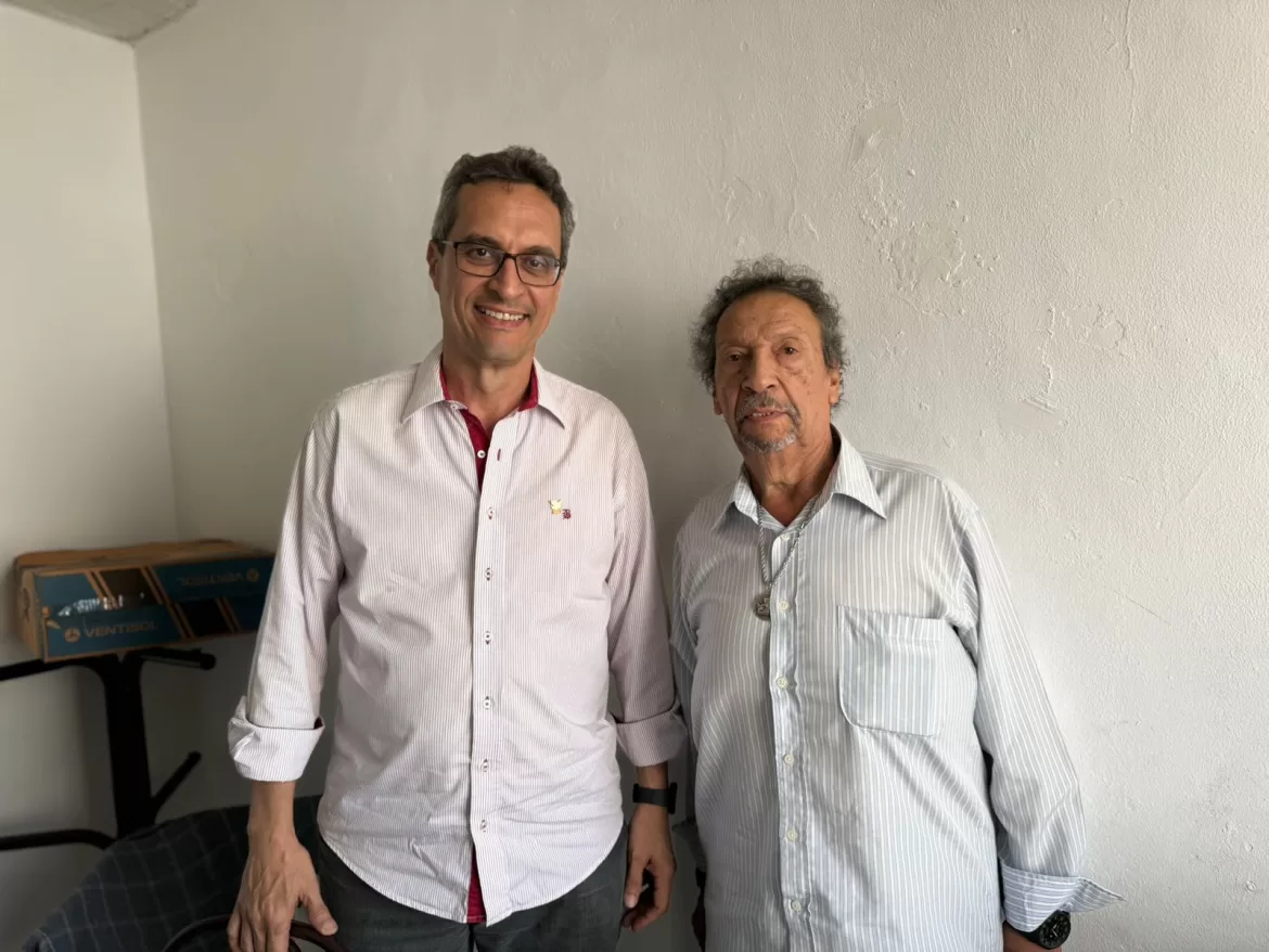 polÍtica 18 arimathéa firma compromisso de valorização dos servidores públicos divulgacao