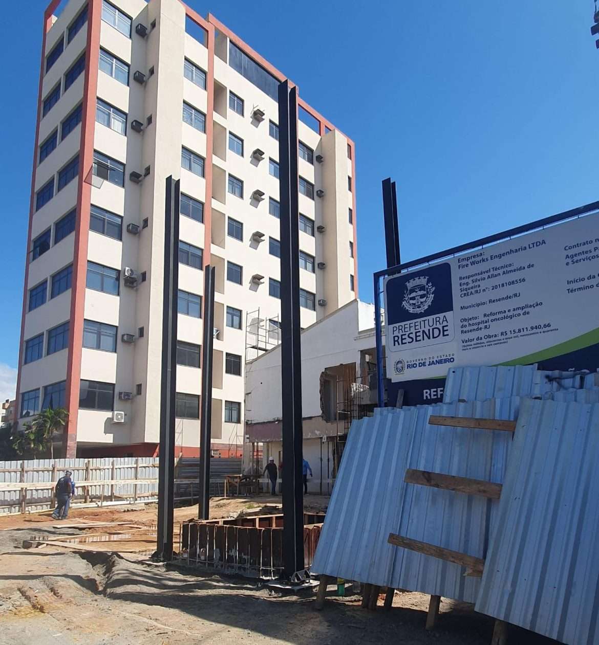 25.cf.res.polÍotica.cláudio castro visita hospital.1.hospital (2)