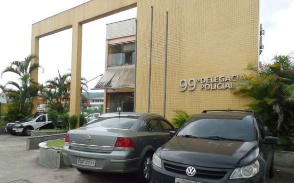 26.cf.res.polÍcia.recepcionista é esfaqueado.cyntiafreitas