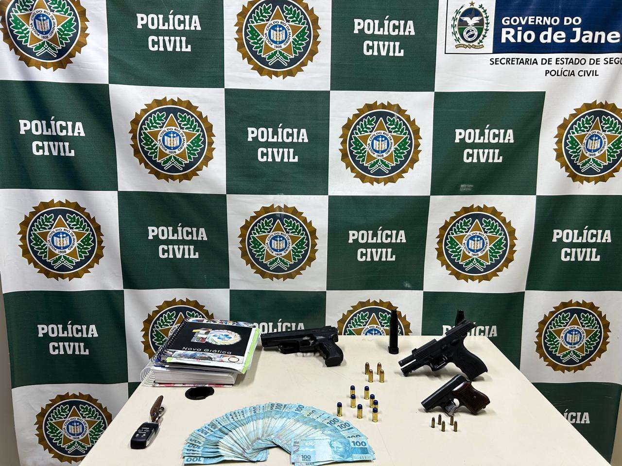 45.cf.res.eleiÇÕes.polícia civil prende suspeito.2.pistolas.divulgaÇÃocivil