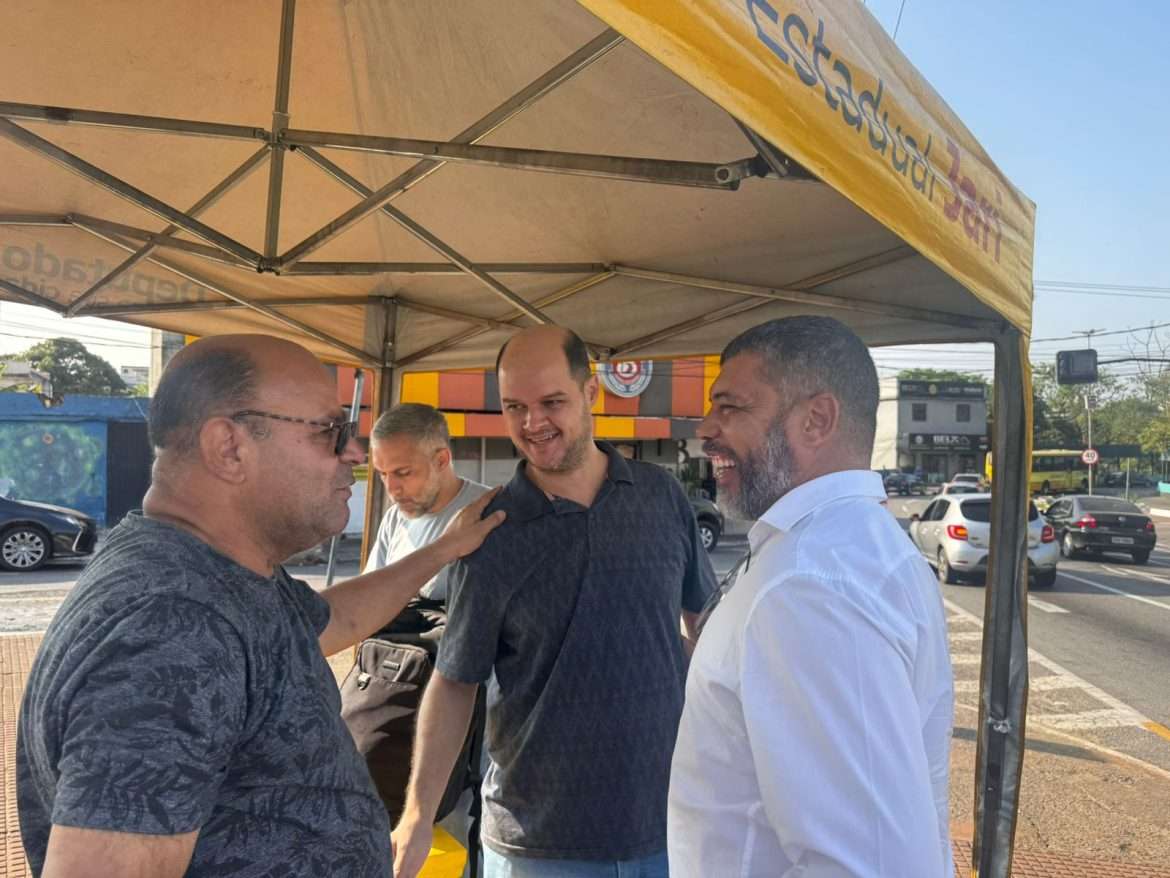 a 27 cf polÍtica jari conversa com moradores do niterói através do projeto ‘deputado na sua cidade’ foto divulgação1