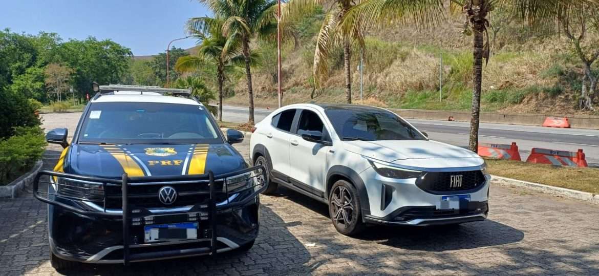 cf.16.polÍcia.veículo roubado é recuperado pela prf na via dutra divulgação prf