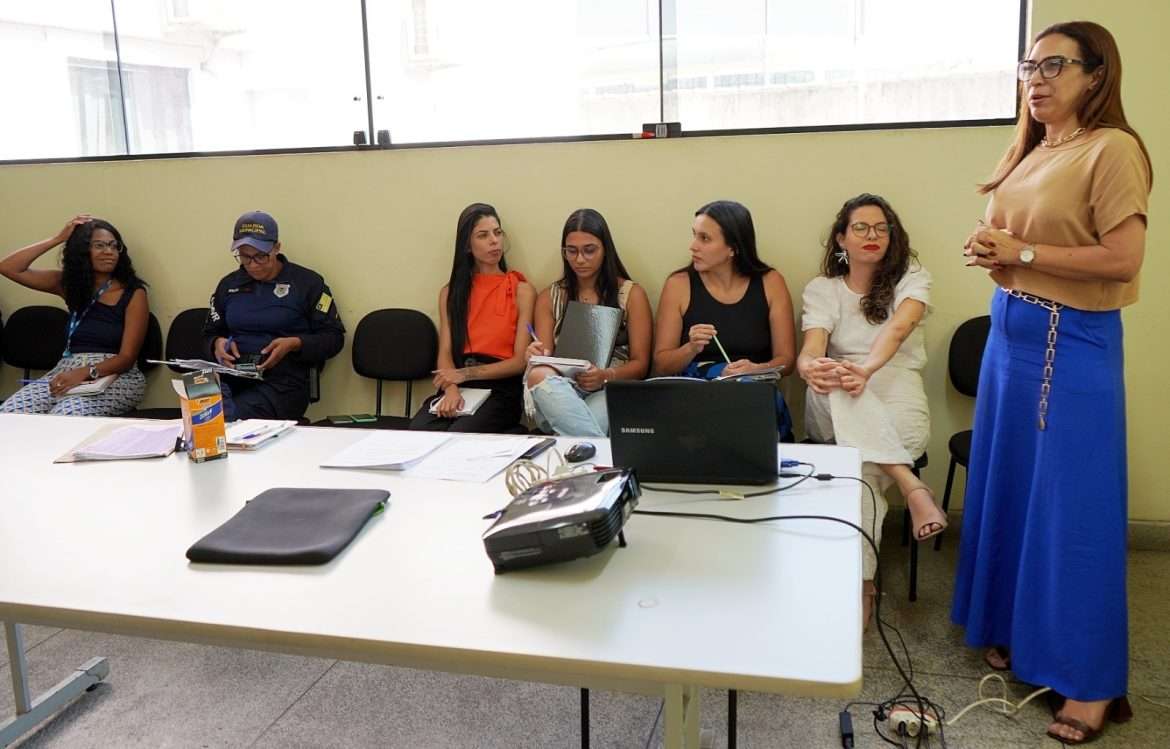 fórum municipal da rede de atendimento à mulher em situação de violência é realizado em volta redonda geraldo gonçalves secom