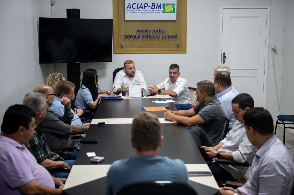furlani apresenta propostas de governo em reunião na aciap bm (1)