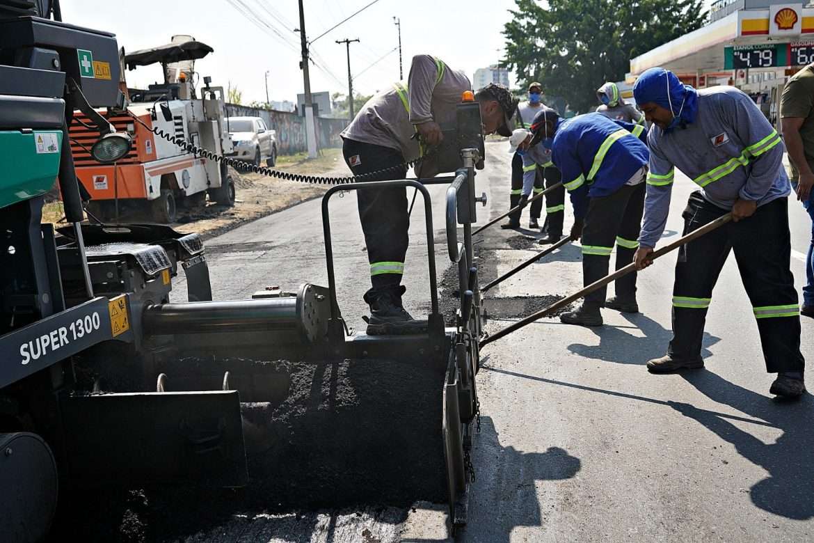 novo asfalto chega a avenida getúlio vargas, em volta redonda geraldo gonçalves secom