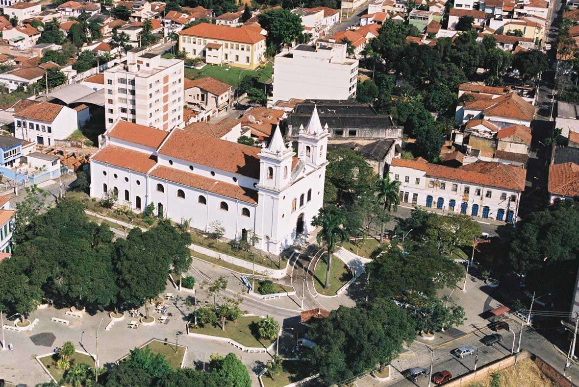 pÁgina 8.resende e suas belezas.9.igreja.airtonsoares