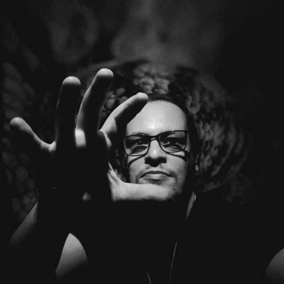 poeta e escritor volta redondense é indicado para receber prêmio durante a flip divulgação