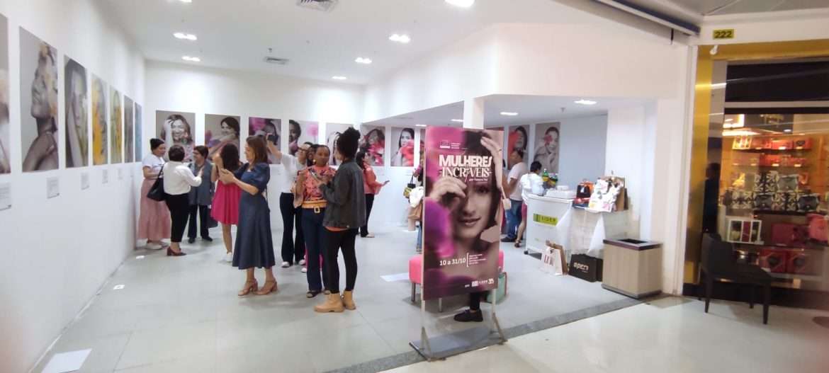 20 exposição especial no sider shoping em parceria com o projeto mulheres incríveis divulgaÇÃo