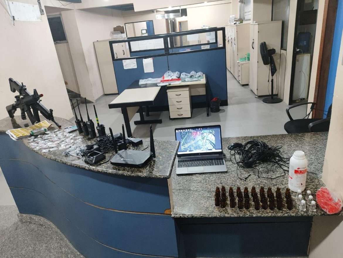 25.cf.res.polÍcia.disque denúncia desativa central do tráfico.divulgaÇÃopm