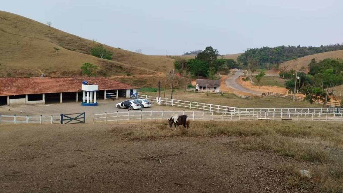 31.cf.res.polÍcia.polícia civil encontra corpos de família e funcionário de rancho desaparecido em resende
