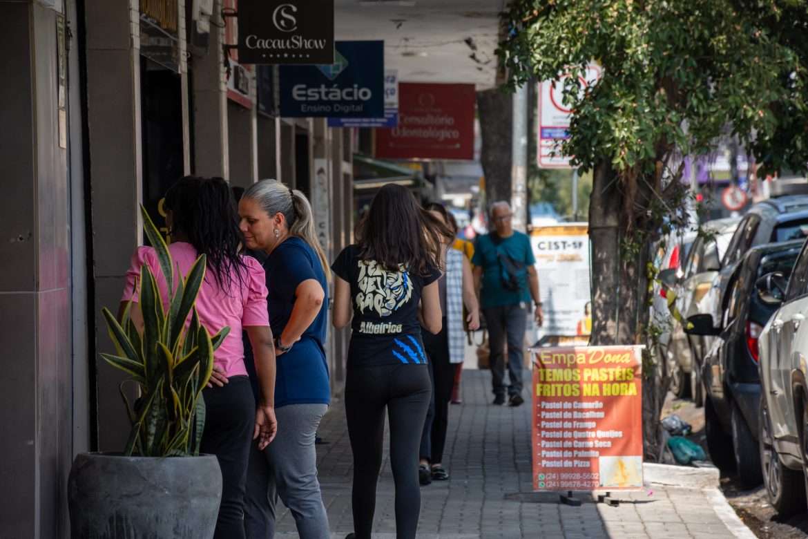 34 economia sicomércio vr estima duas mil vagas temporárias para fim do ano iam martins