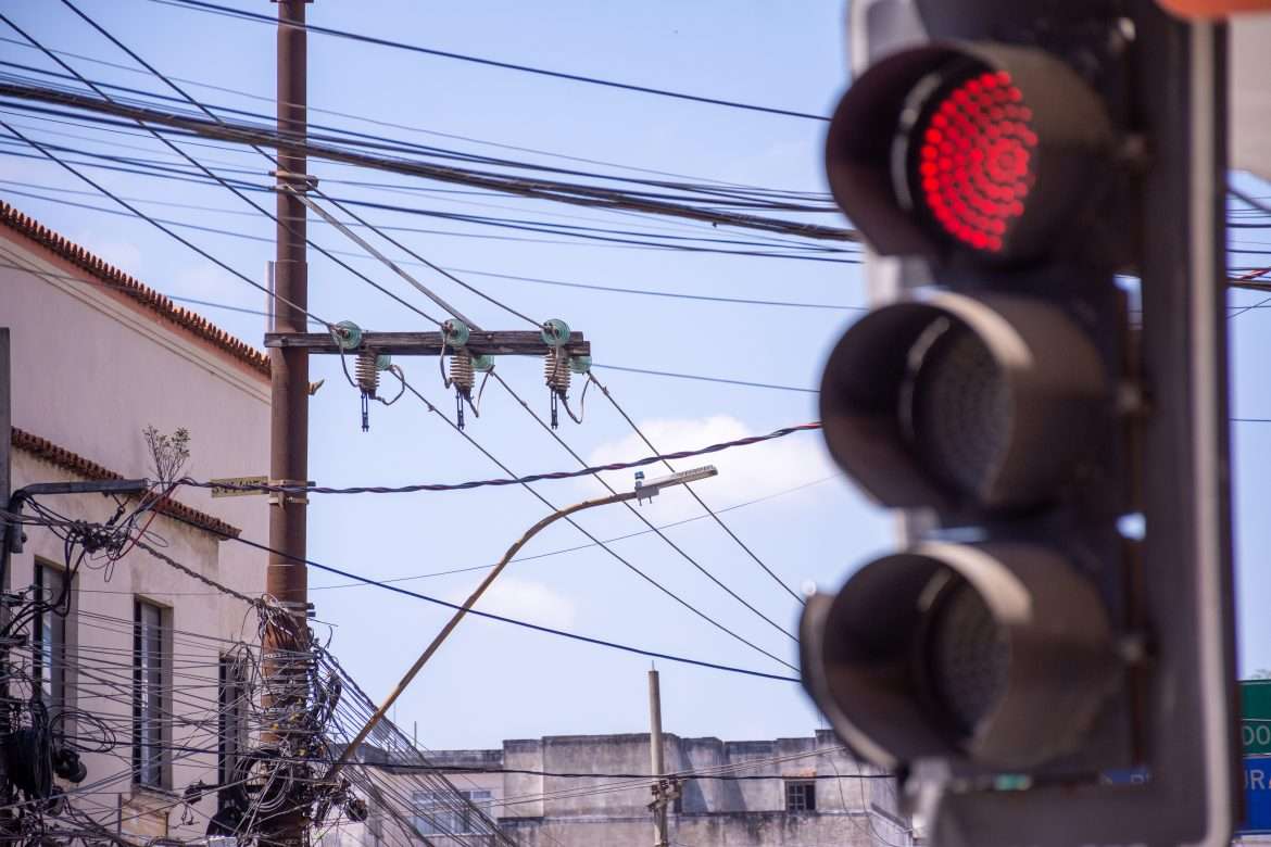a 51 cf economia outubro terá bandeira tarifária mais cara do sistema nas contas de luz iam martins (2)