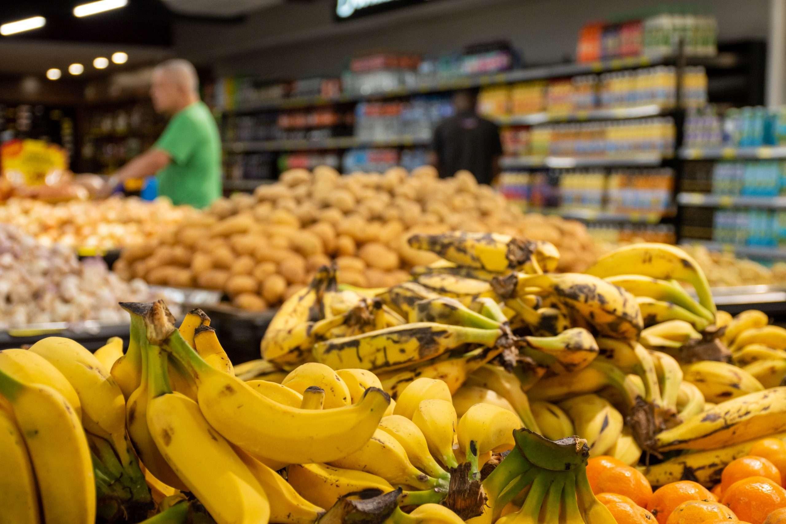 a 62 cf economia energia elétrica e hortifruti pesam no bolso dos brasileiros iam martins (4)