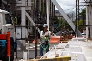 andamento das obras de expansão do sider, em volta redonda, é discutido entre prefeito e presidente da cbs cris oliveira secom11