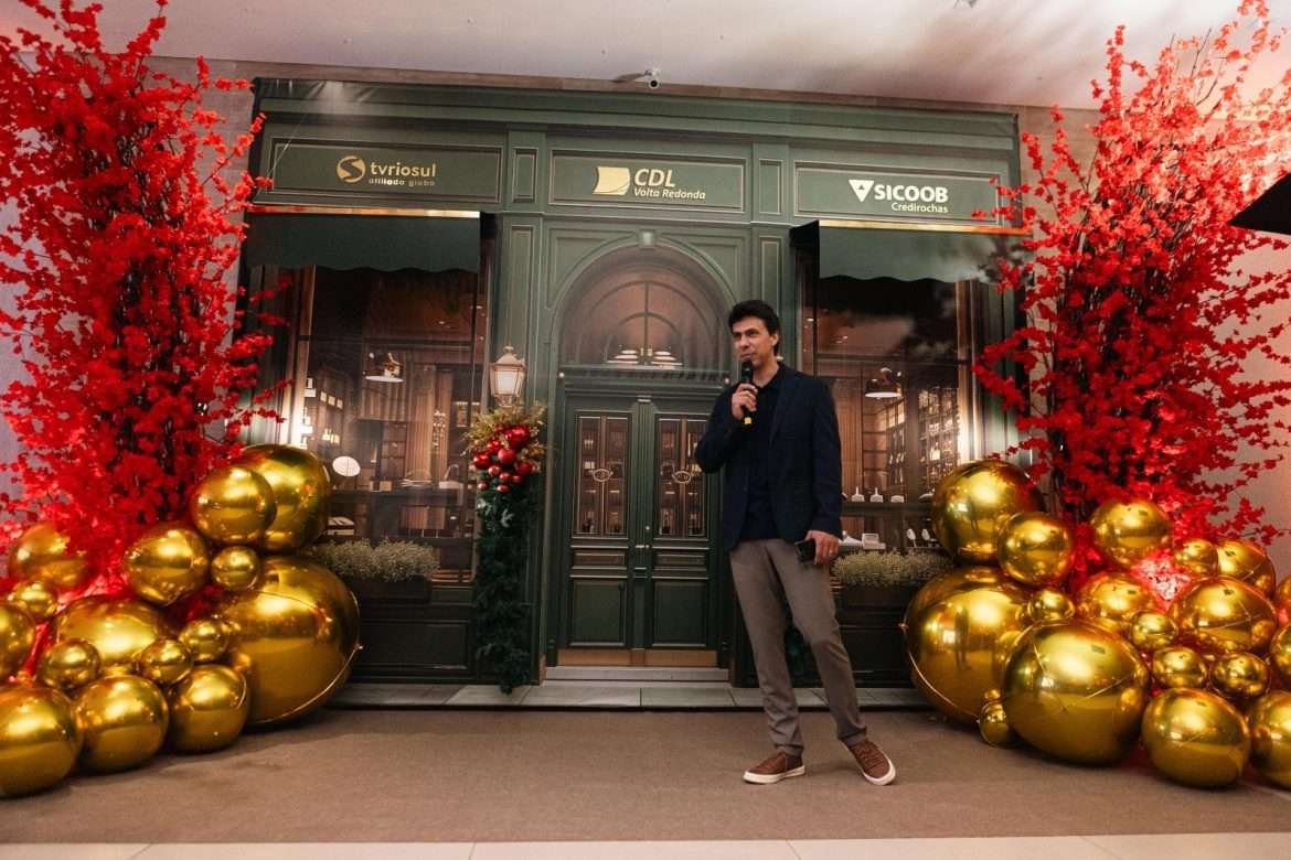 concurso ‘sua vitrine, nosso natal’ é lançado em happy hour de comemoração aos 55 anos da cdl vr divulgaÇÃo