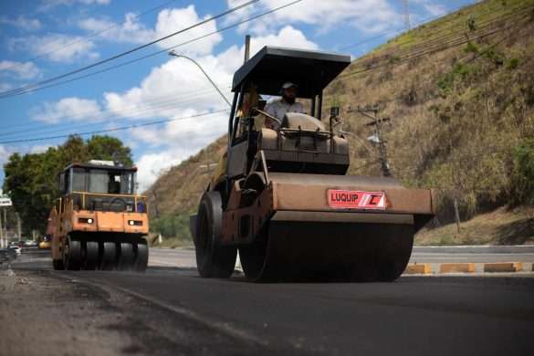 obra de pavimentação asfáltica avança no bairro são geraldo, em volta redonda cris oliveira secom
