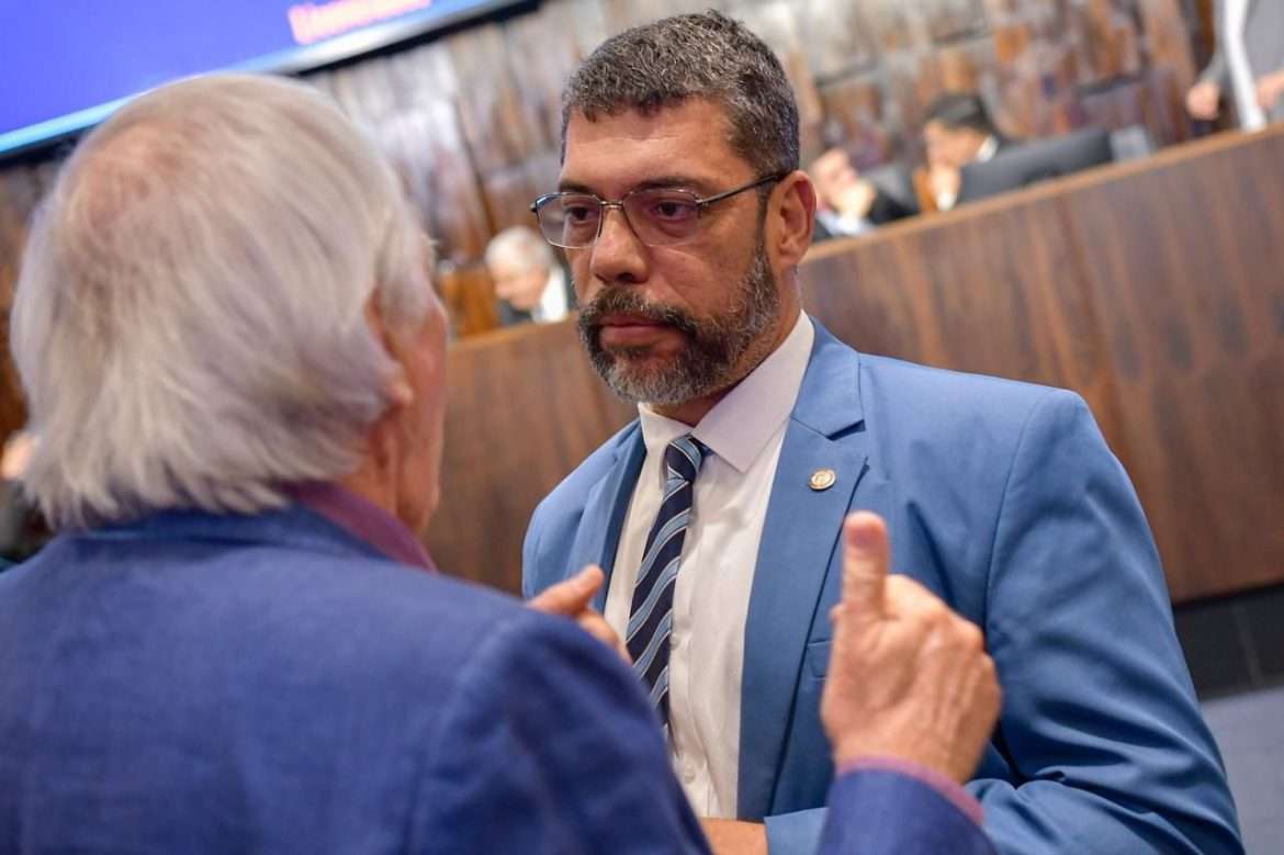 polÍtica 32 deputado jari oliveira propõe criação de batalhão de polícia militar em barra mansa divulgaÇÃo