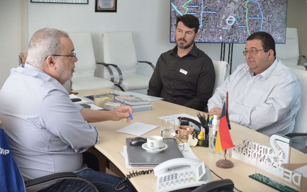 polÍtica 32 munir neto garante pavimentação da estrada roma getulândia