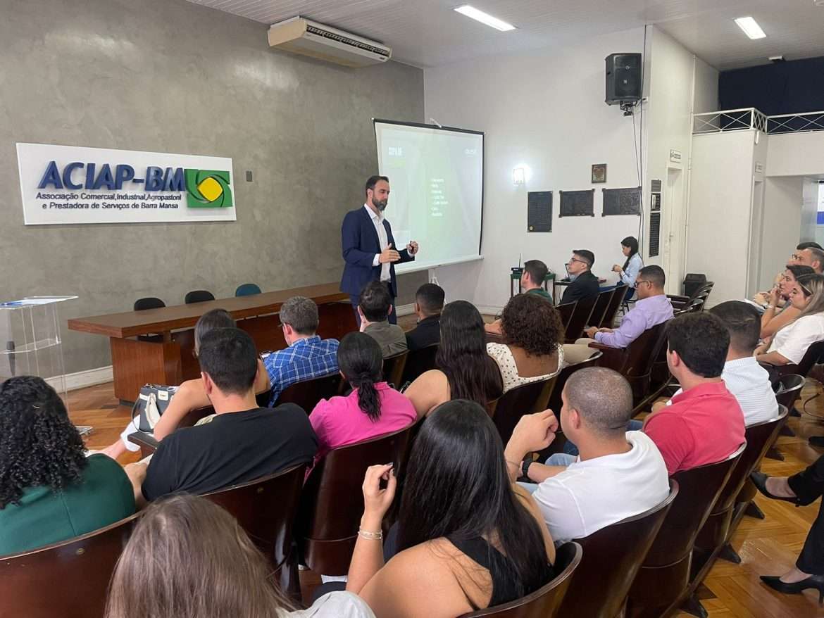 07 11 24 cafe com negocios aciap bm (01)