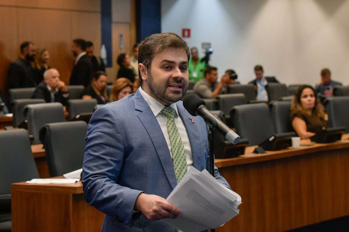16.cf.res.polÍtica.deputado destina emenda para aquisição de veículo.divulgaÇÃo