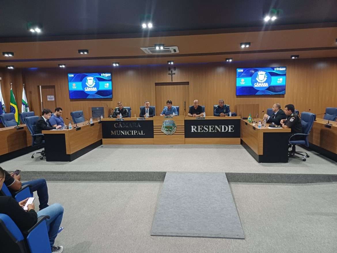 34.cf.res.polÍtica.câmara discute regras sobre ruídos.1.vereadores.divulgaÇÃocmr