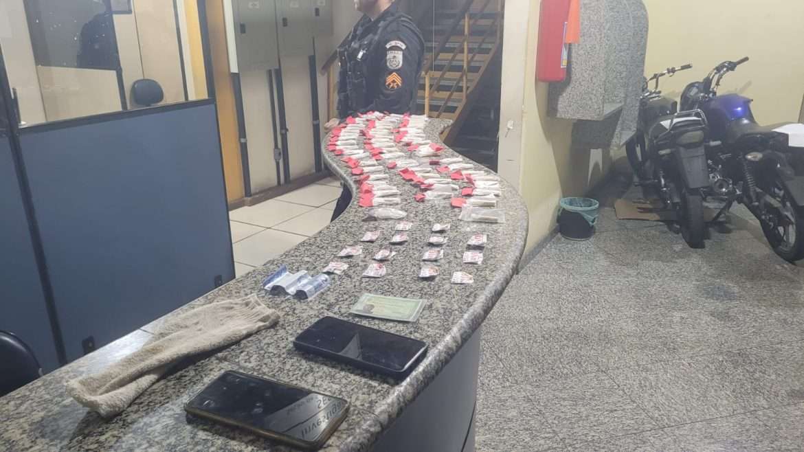 81886717 1a8e 4569 822e b11a70388d86