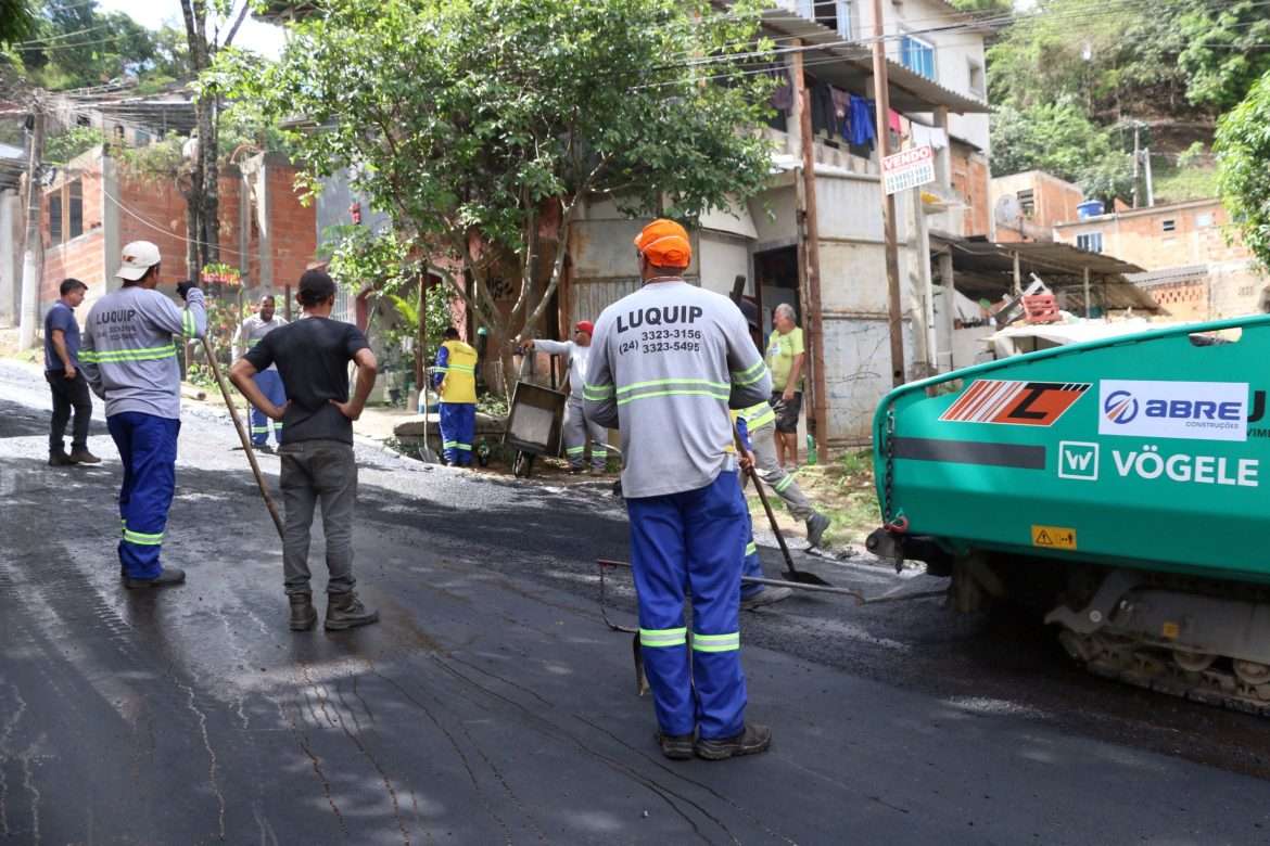 asfalto no getúlio vargas. foto chico de assis (5)