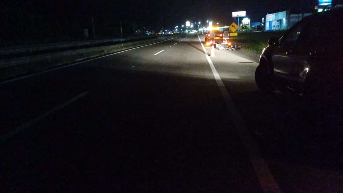 e polÍcia 40 cf andarilho é atropelado por motocicleta na via dutra divulgaÇÃo (1) e polÍcia 40 cf andarilho é atropelado por motocicleta na via dutra divulgaÇÃo (1)