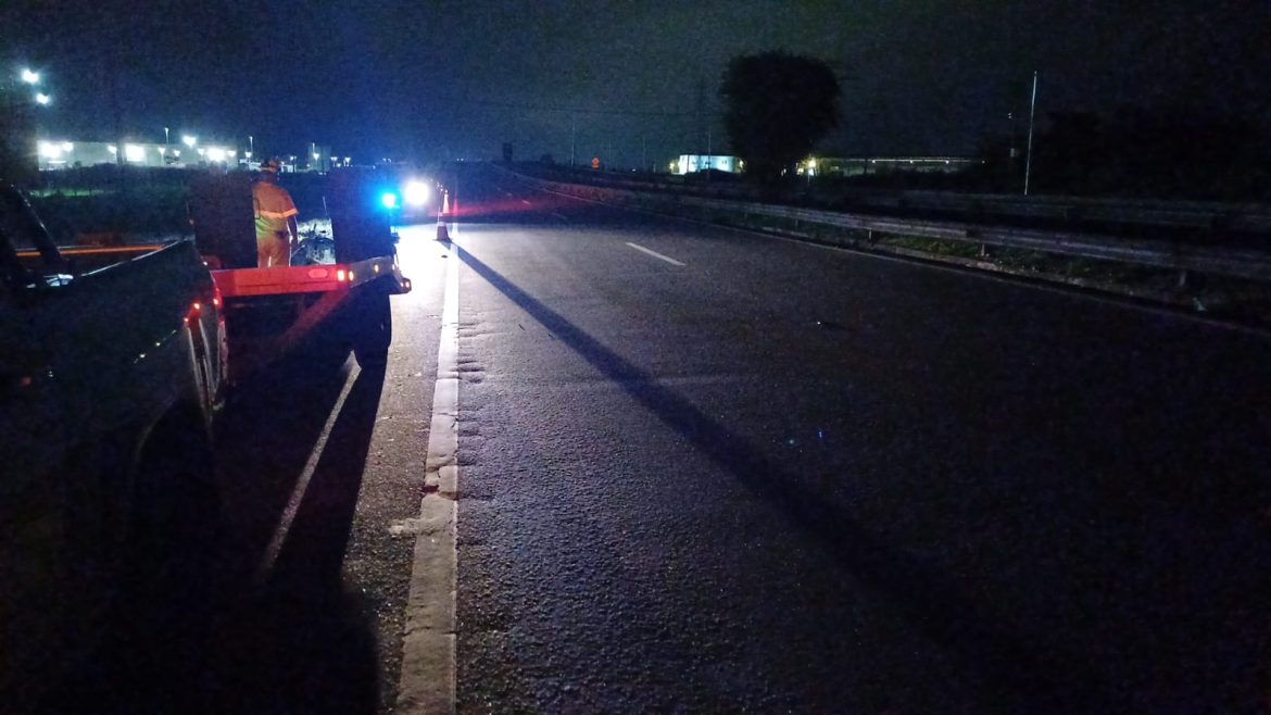 e polÍcia 40 cf andarilho é atropelado por motocicleta na via dutra divulgaÇÃo e polÍcia 40 cf andarilho é atropelado por motocicleta na via dutra divulgaÇÃo