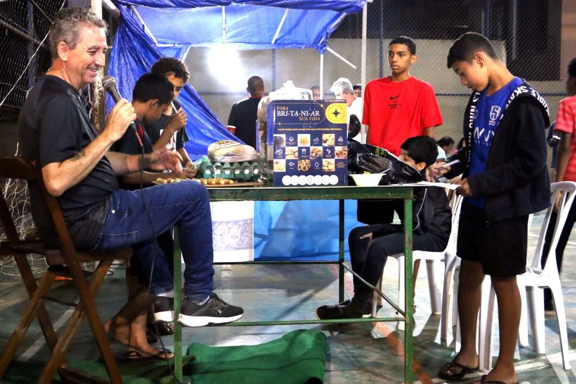 sabado sertanejo Água comprida. foto chico de assis (3)