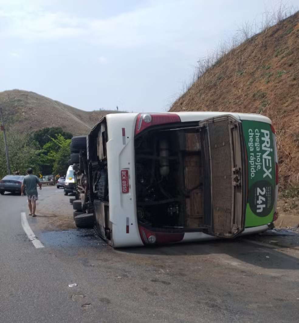 10 acidente com ônibus do coritiba crocodiles a caminho de partida deixa três mortos redes sociais