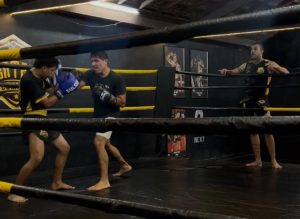 8 prefeito mario esteves lutará boxe contra atleta profissional de mma reprodução