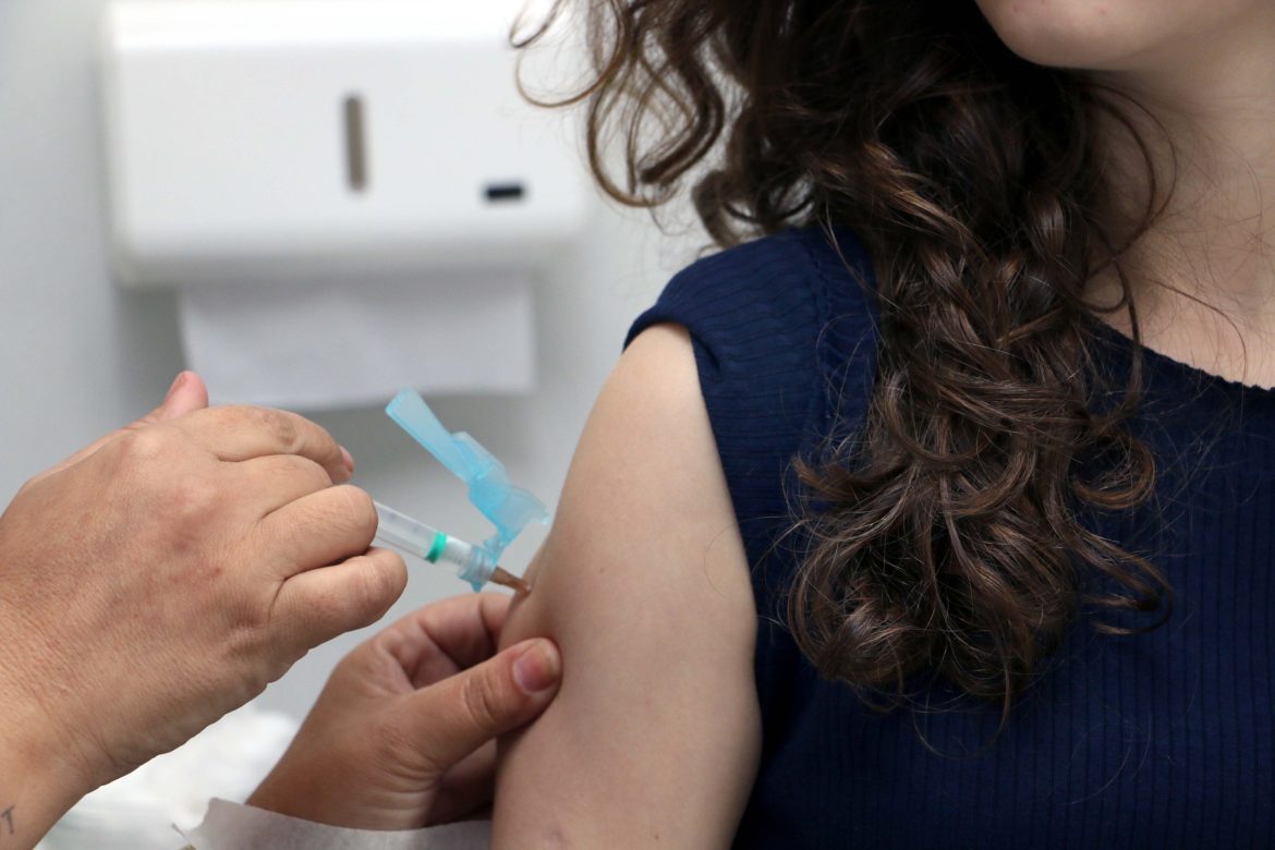 importância da imunização contra a dengue enfatizada em barra mansa arquivo pmbm