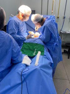 notas novas cirurgias coluna reta – divulgaÇÃo secom1