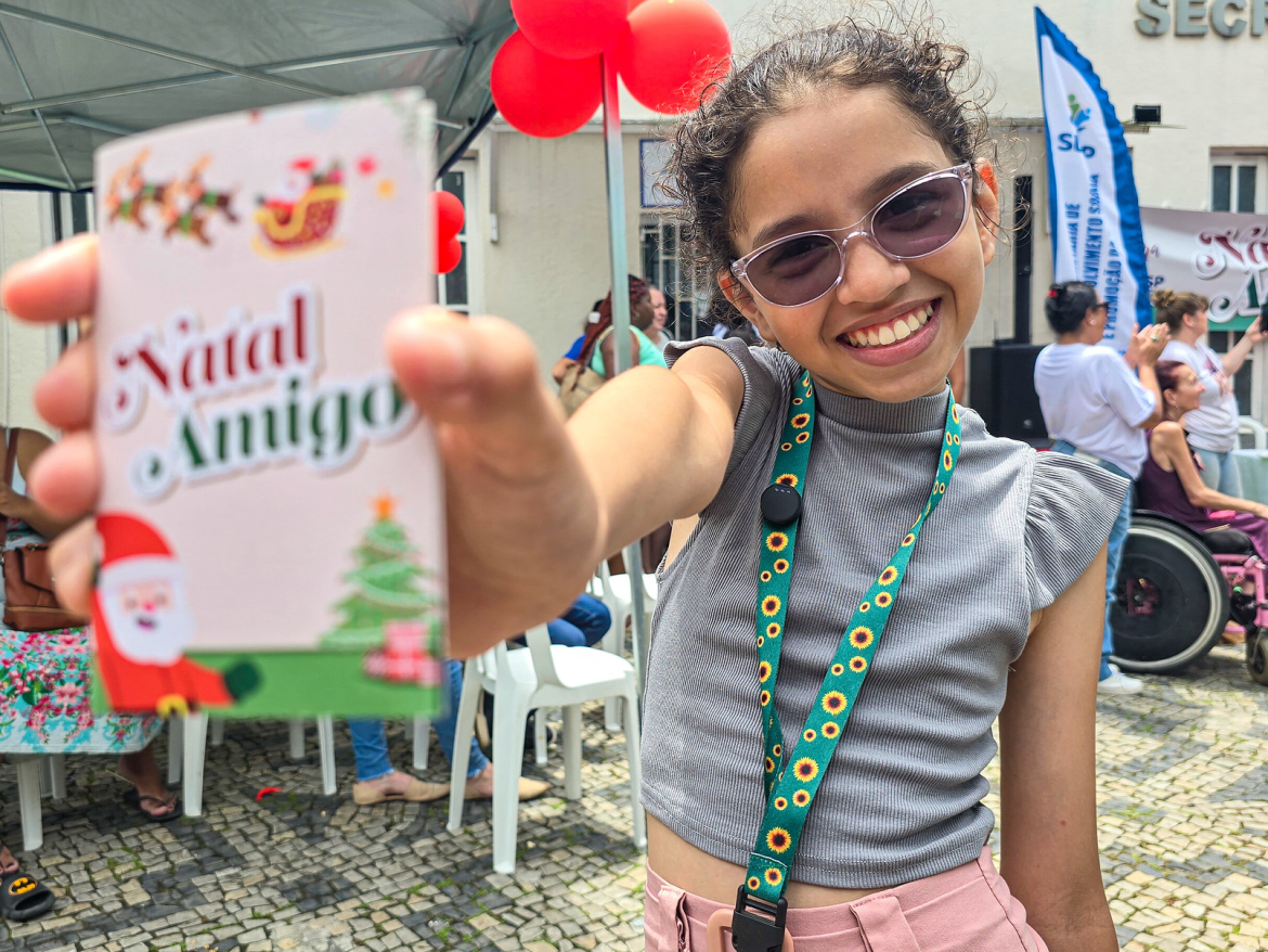 prefeitura de angra dos reis inicia entrega do cartão natal amigo divuilgaÇÃo