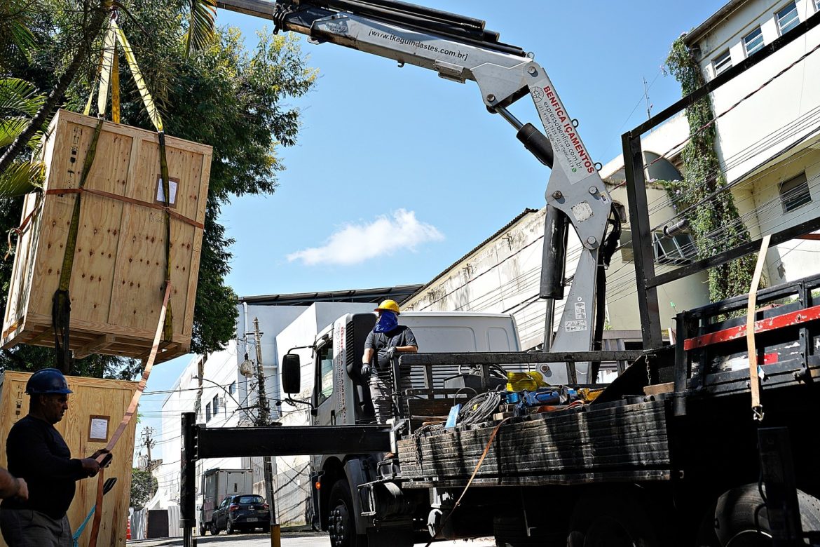 primeiros equipamentos para o novo prédio anexo ao hsjb são entregues geraldo gonçalves secom