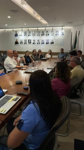 reunião com empresários de resende redes sociais