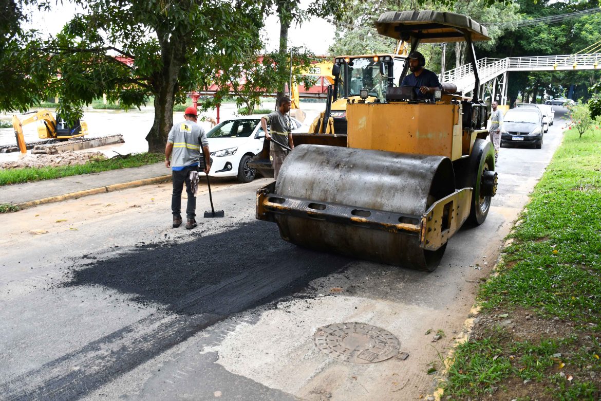 21.cf.res.cidades.resende reforça operação ‘tapa buracos’.2.prioridade.raimundobrasilpmr